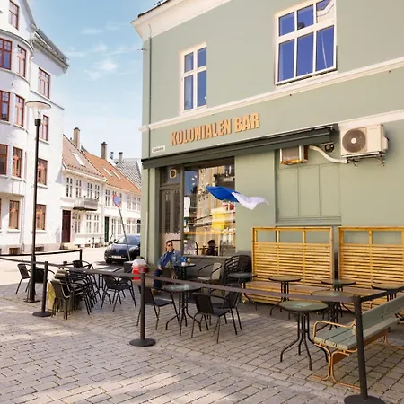 Dinbnb I Dockside With Modern Kitchen And Workspace Apartament
